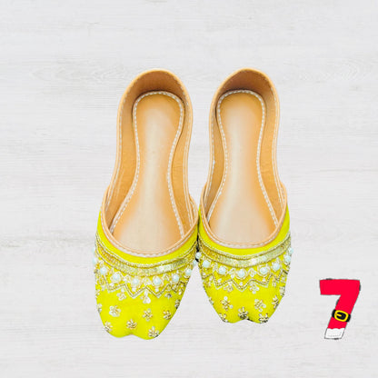 Traditional Flats for Women, Size 7 Please choose style number below for image